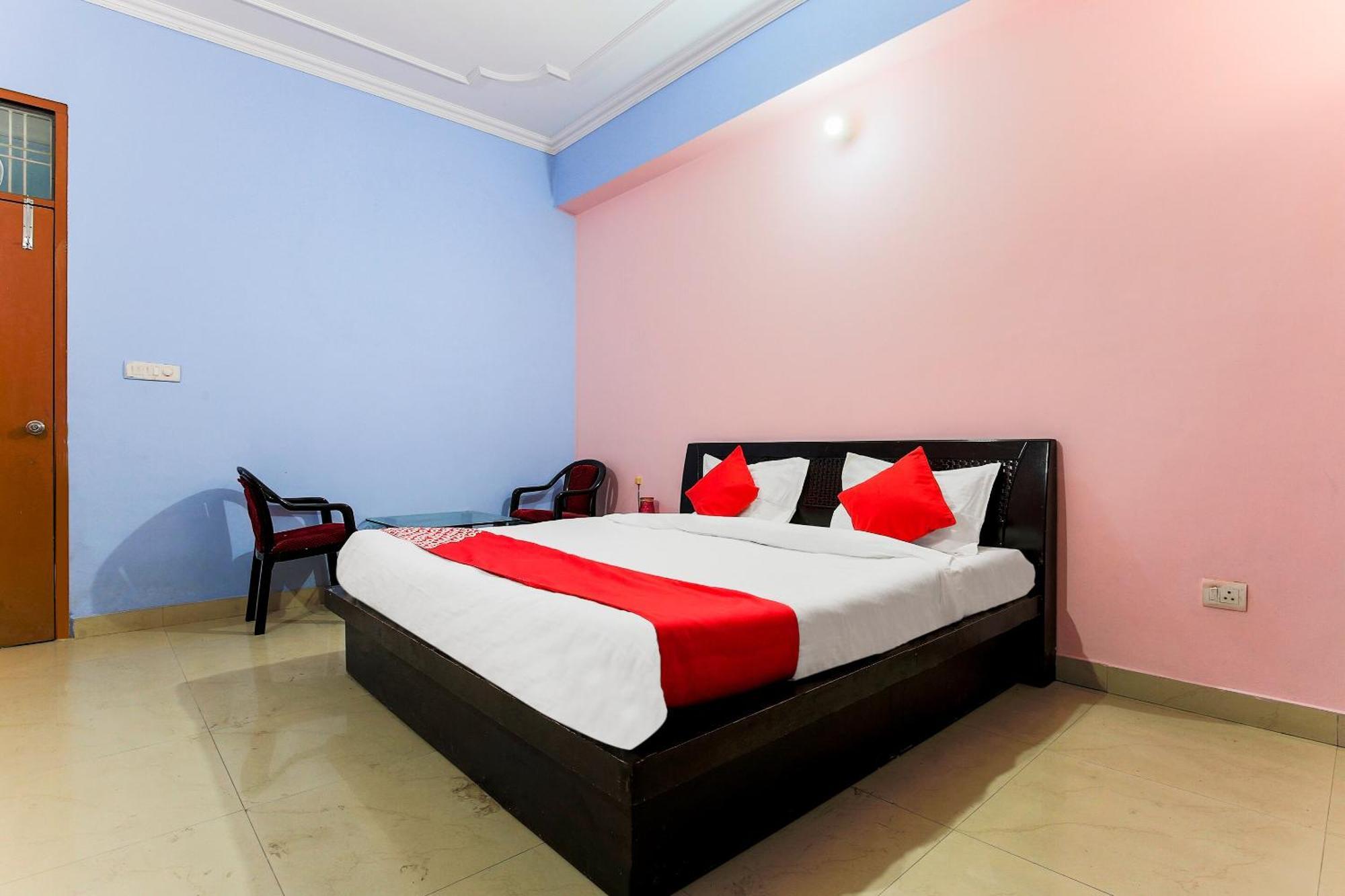 Oyo Flagship 37109 Mangalam Guest House Chinhat Extérieur photo