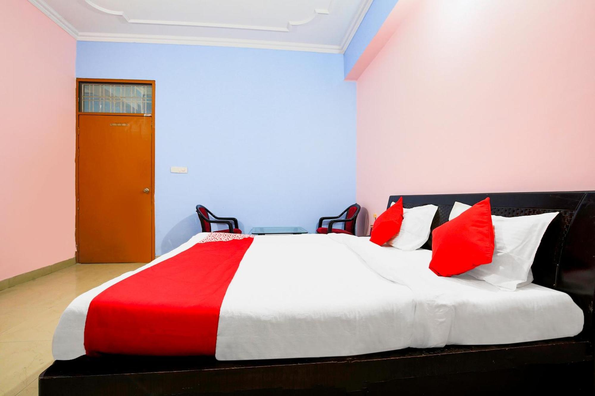 Oyo Flagship 37109 Mangalam Guest House Chinhat Extérieur photo